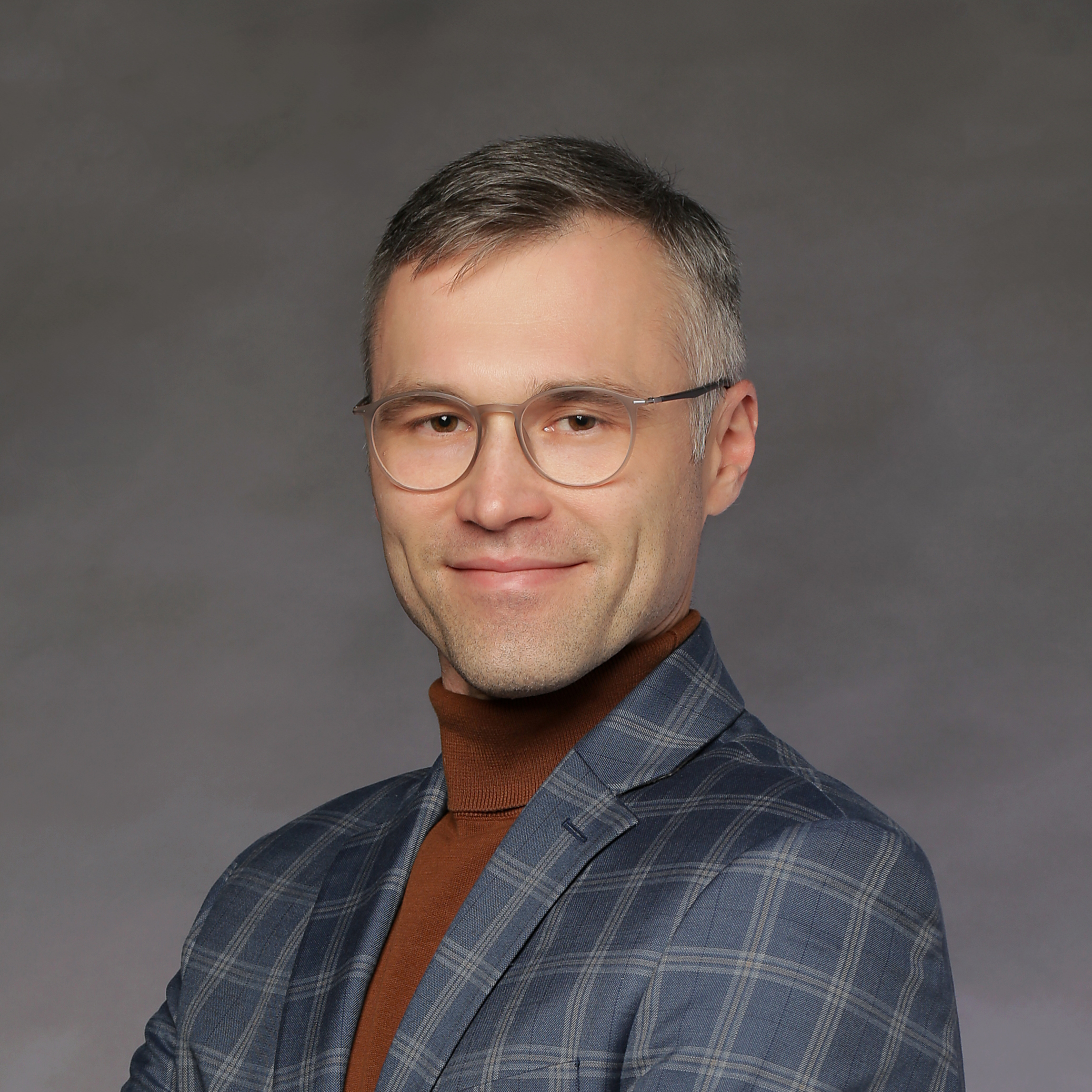 DR MICHAŁ JASNY